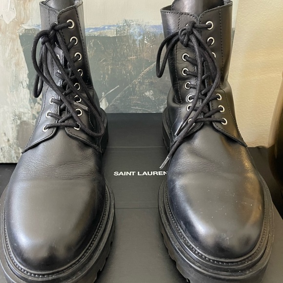 ❤️ The Kooples Lug Sole Boots Size 44 or 11 Mint Condition - Picture 3 of 4